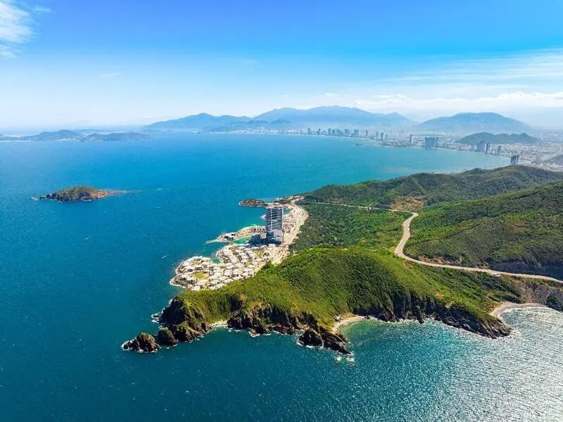 Rẽ s&oacute;ng đến với Vịnh San H&ocirc; Nha Trang chi&ecirc;m ngưỡng thế giới đại dương 3