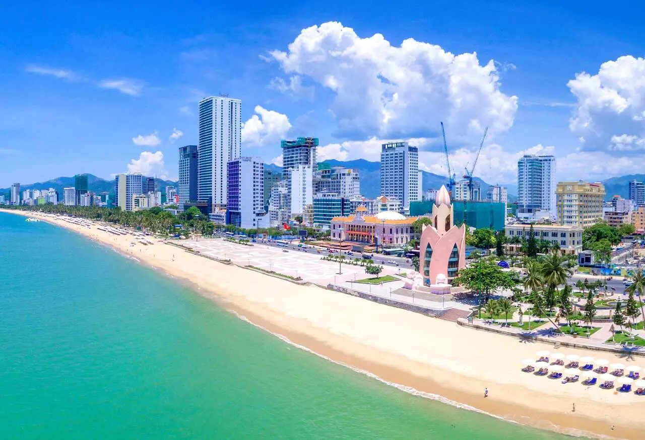 Review Nha Trang với top 10 địa điểm du lịch kh&ocirc;ng thể bỏ lỡ 2