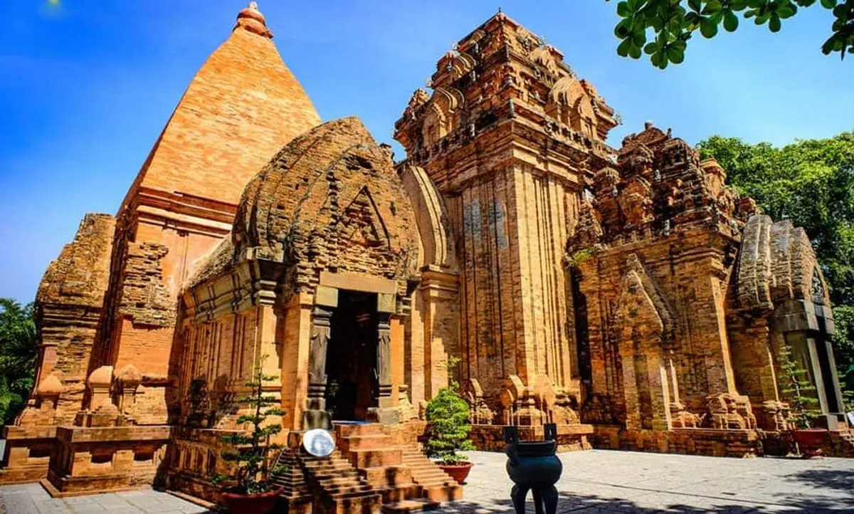 Review Nha Trang với top 10 địa điểm du lịch kh&ocirc;ng thể bỏ lỡ 22