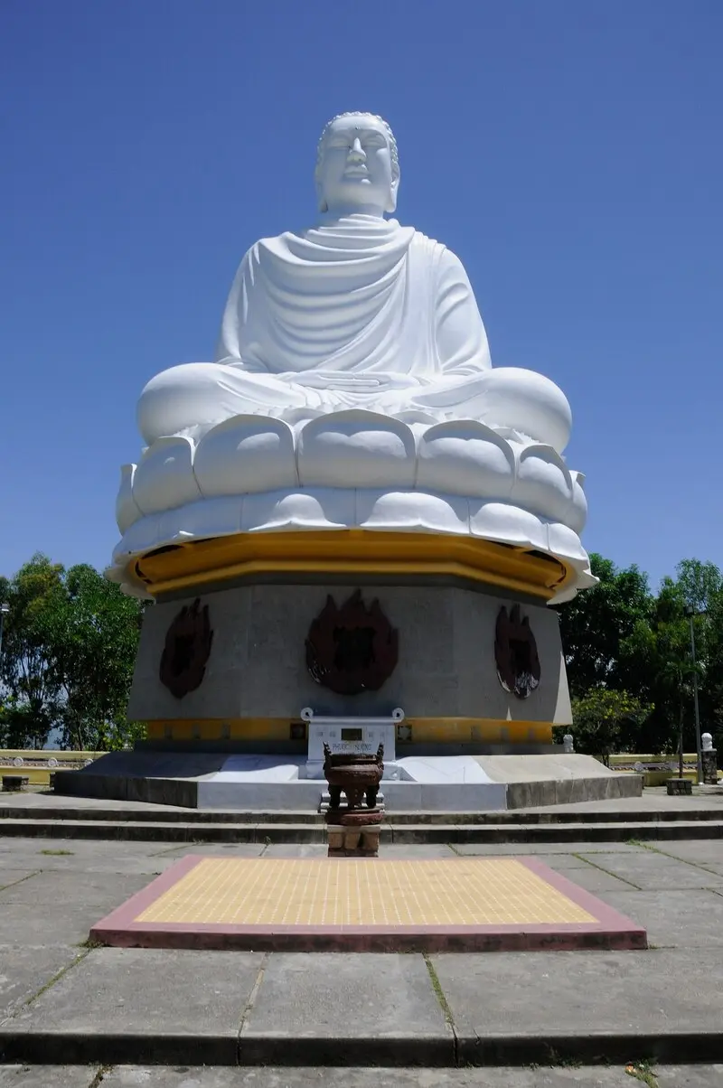 Top 20 địa điểm du lịch Nha Trang với kh&ocirc;ng gian ti&ecirc;n cảnh sống động 3