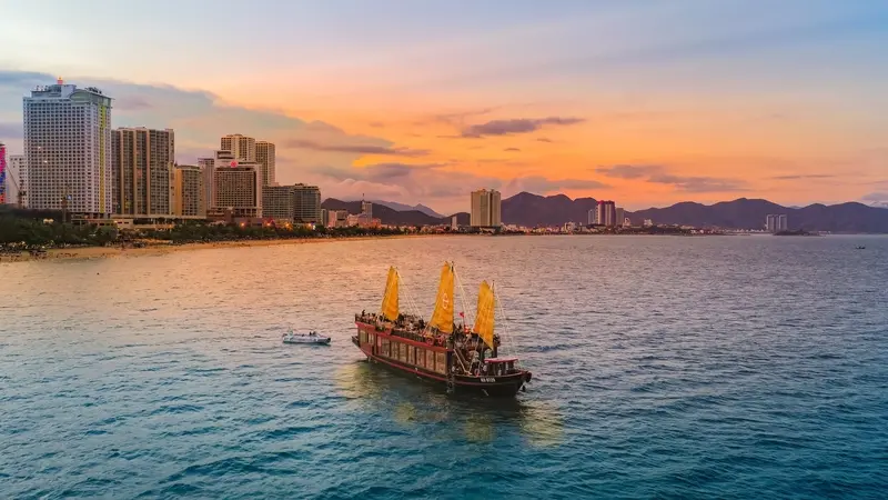 Top 20 địa điểm du lịch Nha Trang với kh&ocirc;ng gian ti&ecirc;n cảnh sống động 14