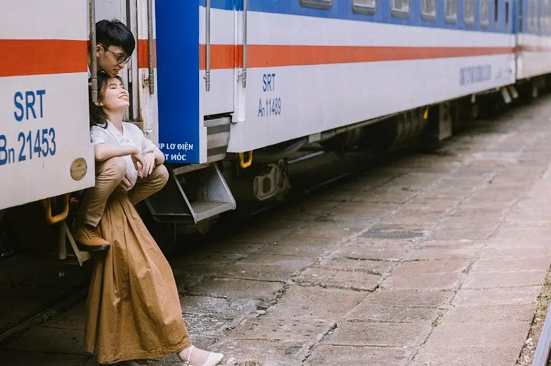 Cùng nhìn ngắm ga Nha Trang qua bộ ảnh đầy hoài niệm của Tiệm ảnh 90s