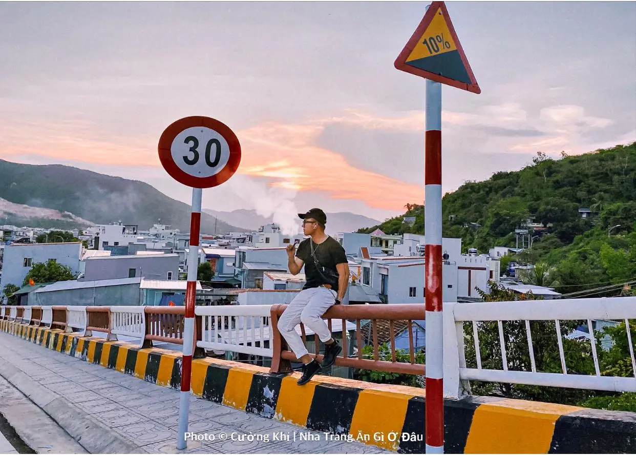 Thả hồn theo con dốc mộng mơ ở Nha Trang - Địa điểm check-in mới toanh qua bộ ảnh của Cường Quốc Phạm