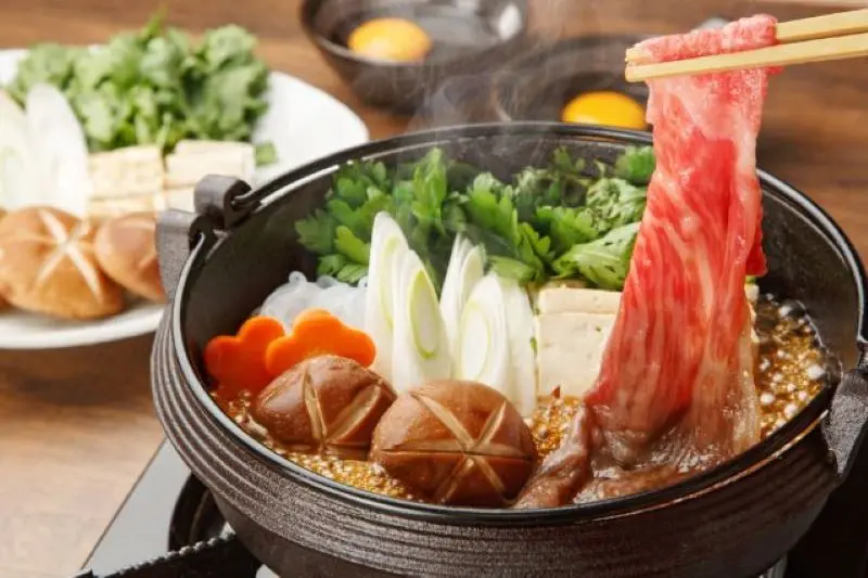 12 nh&agrave; h&agrave;ng Sukiyaki ngon nức tiếng thu h&uacute;t thực kh&aacute;ch 9