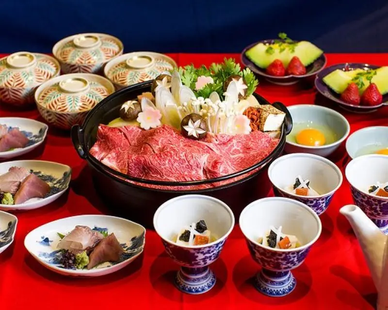 12 nh&agrave; h&agrave;ng Sukiyaki ngon nức tiếng thu h&uacute;t thực kh&aacute;ch 4