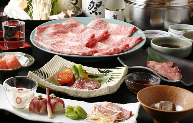 12 nh&agrave; h&agrave;ng Sukiyaki ngon nức tiếng thu h&uacute;t thực kh&aacute;ch 11