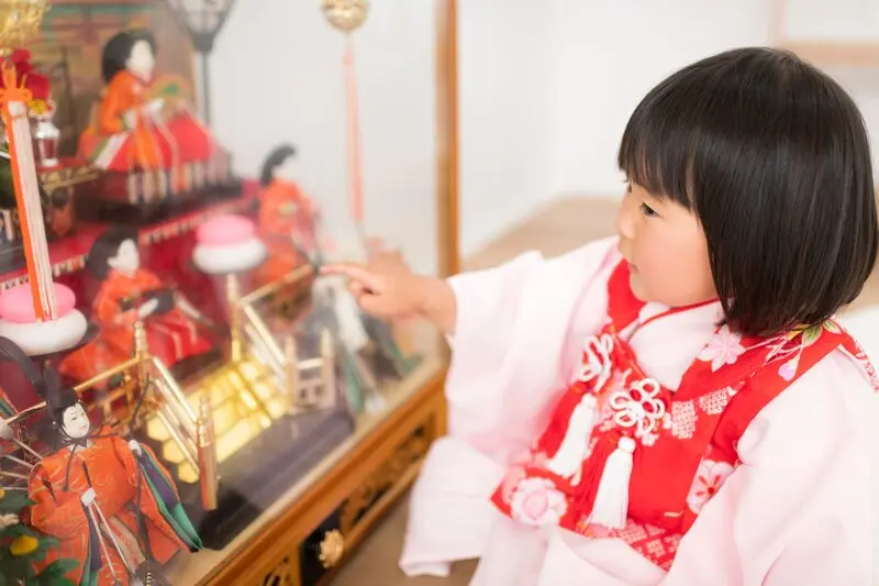 Chirashizushi: M&oacute;n ăn đầy m&agrave;u sắc v&agrave;o m&ugrave;a xu&acirc;n Nhật Bản 7