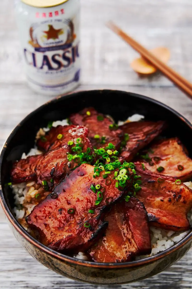 Donburi: B&aacute;t cơm g&oacute;i trọn tinh hoa của ẩm thực xứ Ph&ugrave; Tang 3