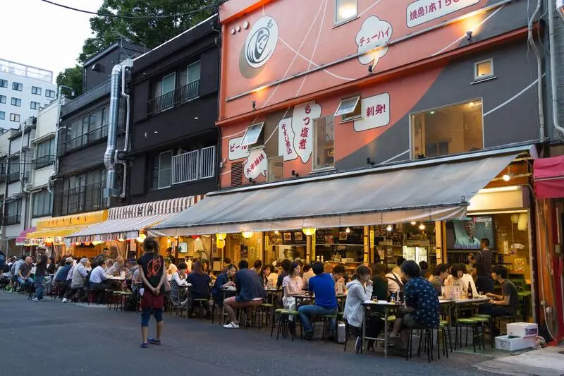 Izakaya: N&eacute;t văn h&oacute;a ẩm thực b&ecirc;n b&agrave;n nhậu độc đ&aacute;o tại Nhật Bản 11