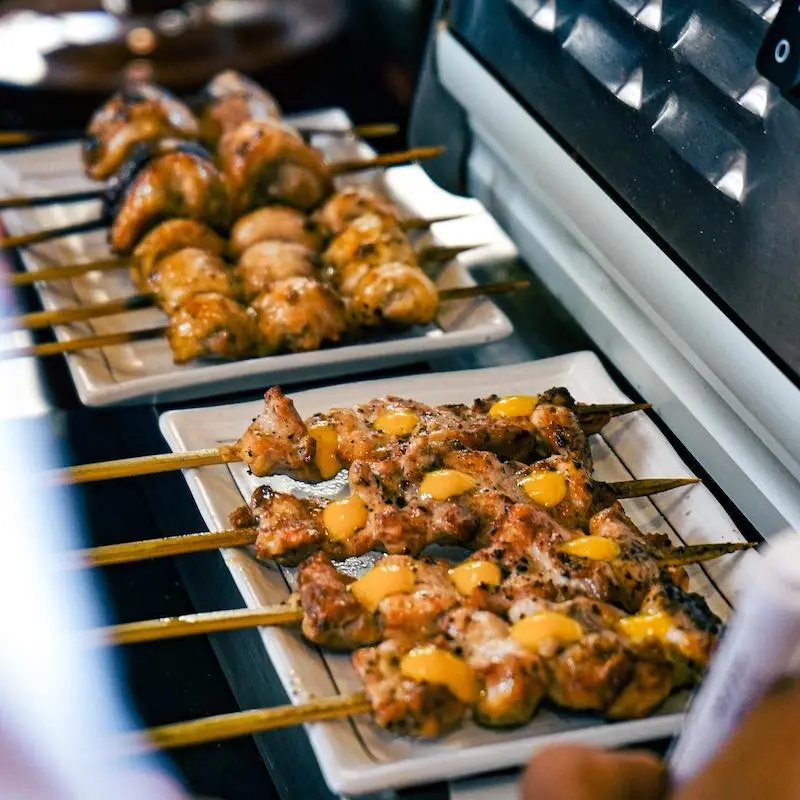 Thưởng thức Yakitori, nhấm nh&aacute;p trọn vẹn tinh hoa ẩm thực đường phố Nhật Bản 16