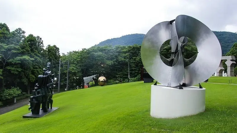 Du lịch Hakone: Vẻ đẹp mộc mạc ẩn m&igrave;nh dưới ch&acirc;n d&atilde;y Ph&uacute; Sĩ 6