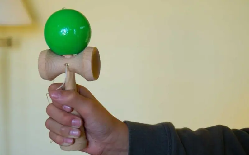 Kendama l&agrave; g&igrave;? T&igrave;m hiểu về tr&ograve; chơi truyền thống của Nhật Bản 4