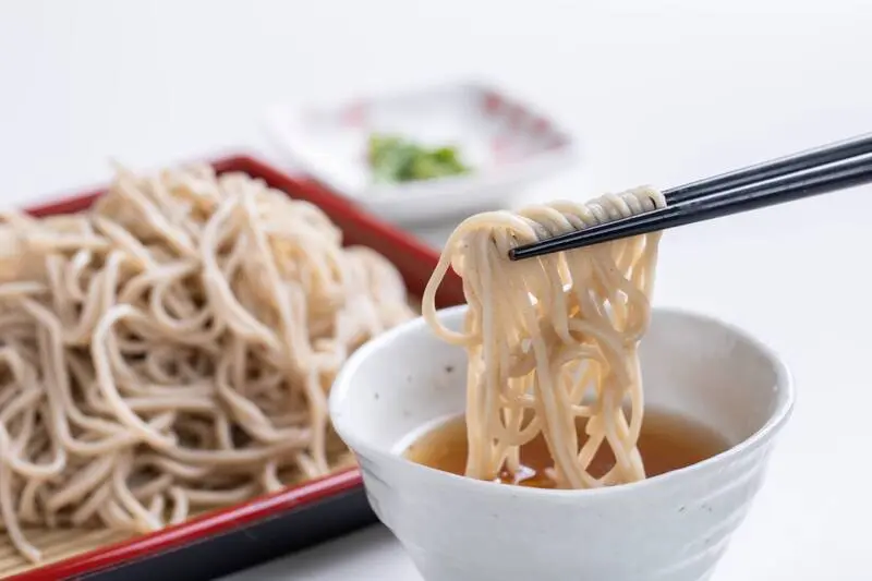 Kh&aacute;m ph&aacute; Nagano, m&aacute;i nh&agrave; xanh b&ecirc;n những d&atilde;y n&uacute;i Nhật Bản 14