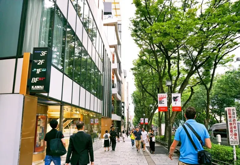 Kh&aacute;m ph&aacute; Omotesando: Đại lộ hiện đại, xịn s&ograve; nhất tại Tokyo 9