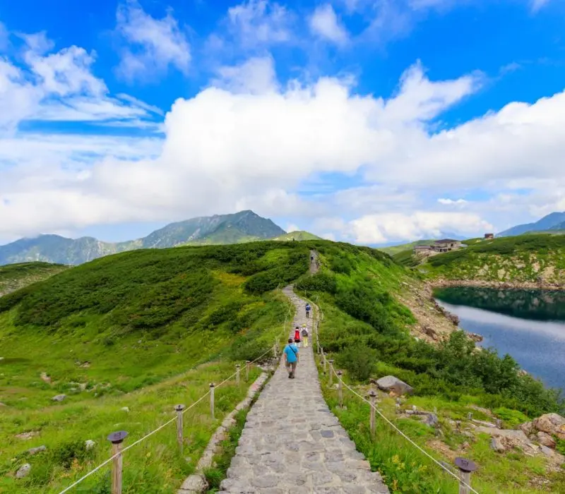 Kh&aacute;m ph&aacute; Toyama, từ d&atilde;y Alps Nhật Bản đến những ng&ocirc;i l&agrave;ng cổ k&iacute;nh 15