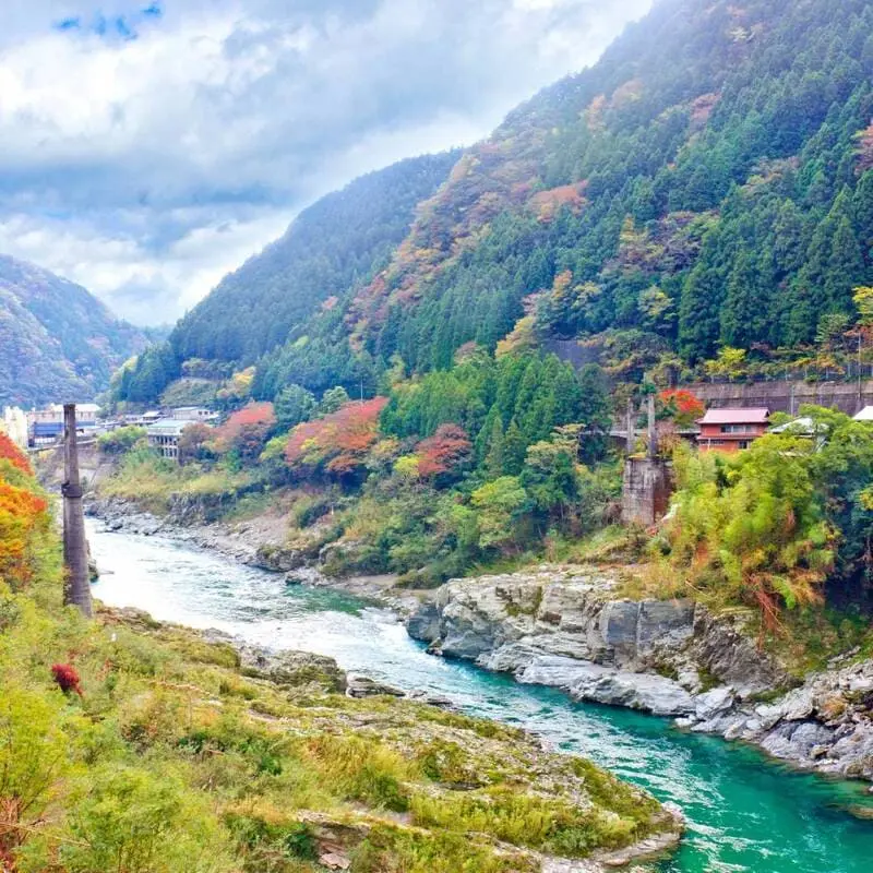 Lạc v&agrave;o Shikoku, miền đất l&atilde;ng qu&ecirc;n nơi đảo Honshu 2