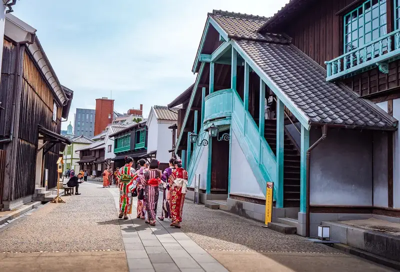 Nagasaki phố cảng đa sắc nơi giao thoa văn h&oacute;a Nhật Bản v&agrave; nước ngo&agrave;i 5