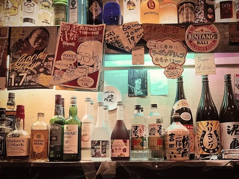 Phố Golden Gai: Đ&ecirc;m s&ocirc;i động giữa l&ograve;ng thủ đ&ocirc; Tokyo 6