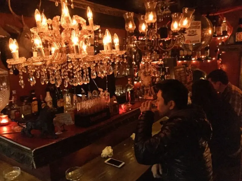 Phố Golden Gai: Đ&ecirc;m s&ocirc;i động giữa l&ograve;ng thủ đ&ocirc; Tokyo 4