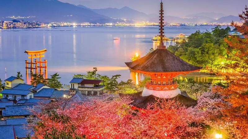 Th&agrave;nh phố Hiroshima biểu tượng của sự t&aacute;i sinh tại Nhật Bản 4