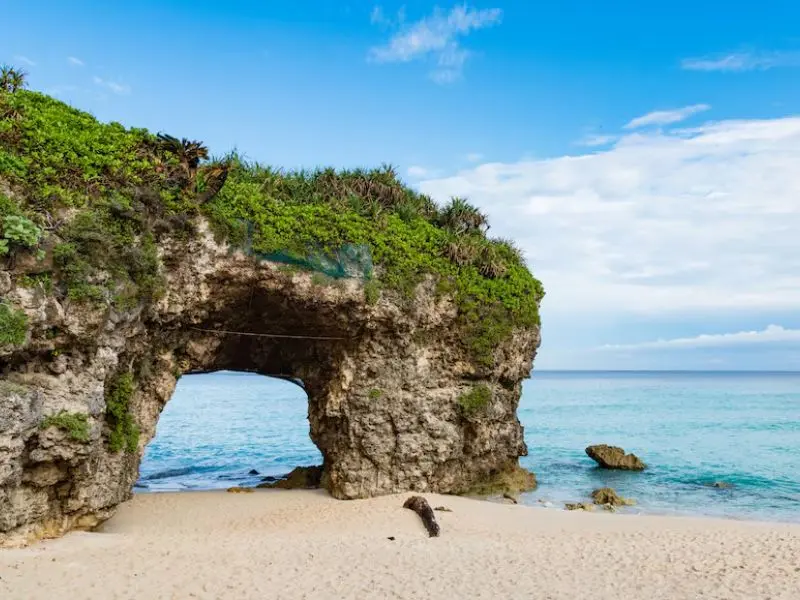 Top 10 b&atilde;i biển Nhật Bản tuyệt đẹp nhất, l&yacute; tưởng cho kỳ nghỉ dưỡng 3