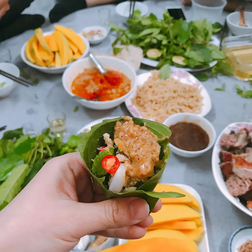 Gỏi c&aacute; nhệch Ninh B&igrave;nh &ndash; Từ m&oacute;n d&acirc;n d&atilde; đến đặc sản trứ danh 9