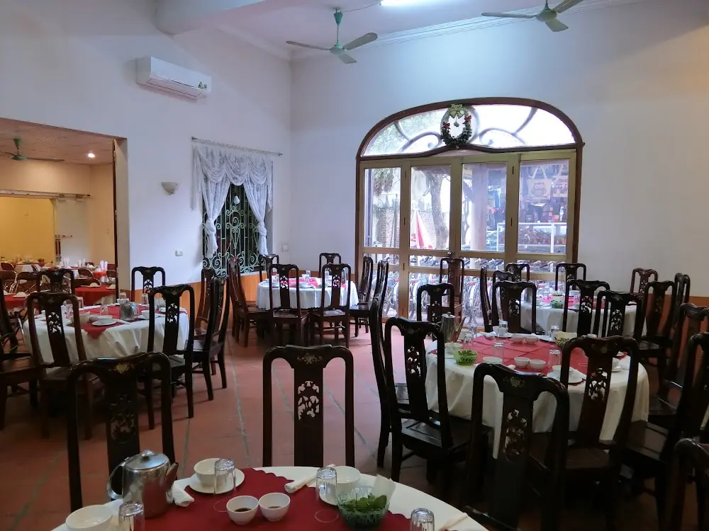 Nh&agrave; h&agrave;ng Anh Dzũng &ndash; Kh&ocirc;ng gian ẩm thực Cố đ&ocirc; tại Ninh B&igrave;nh 3
