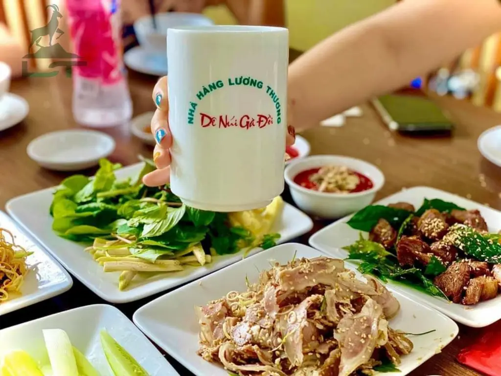 Nhắc đến nhà hàng Lương Thương là nhớ đến đặc sản dê núi Ninh Bình 6