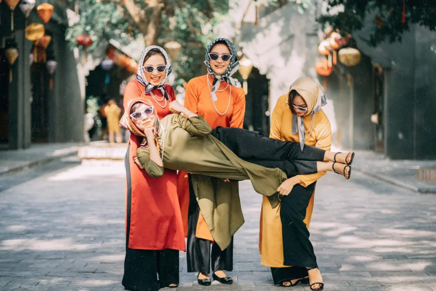 Check in Ninh Bình cùng hội chị chị em em siêu ngầu 8