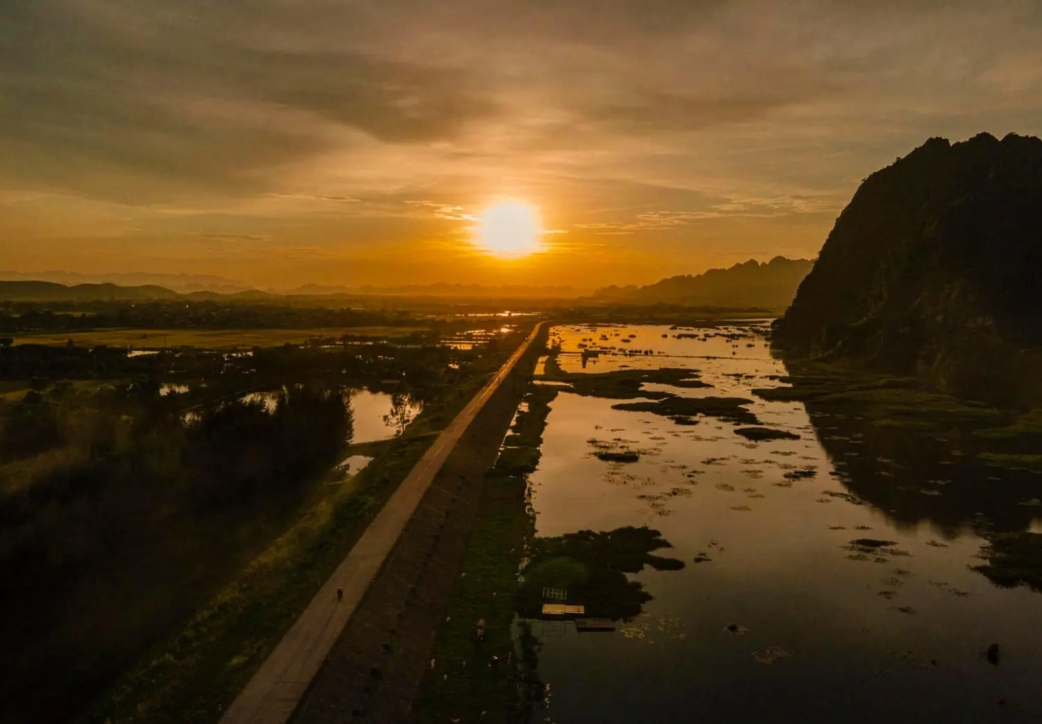 Đầm Vân Long Ninh Bình, vịnh không sóng giữa miền quê an yên 12
