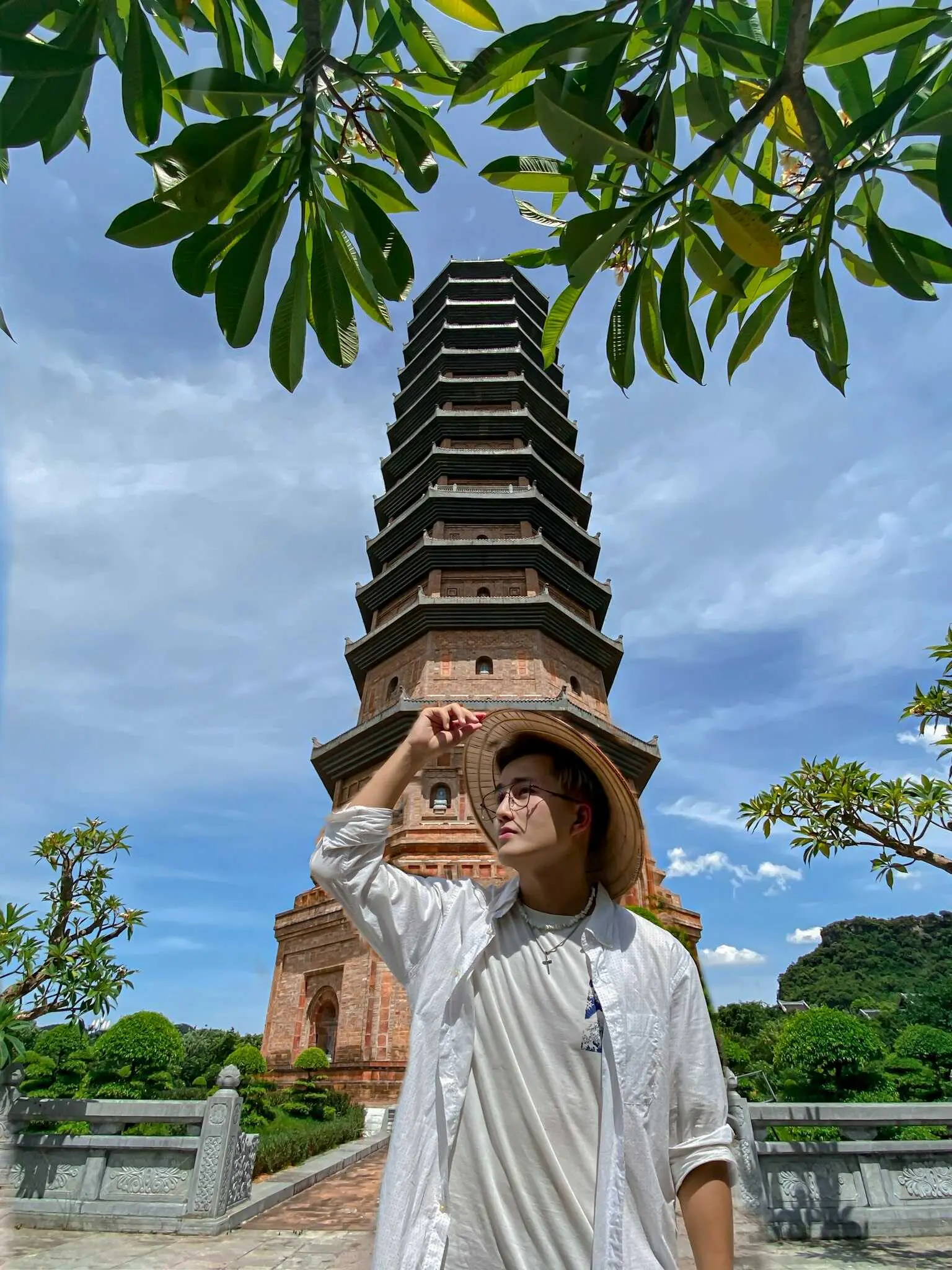 Kh&aacute;m ph&aacute; Ninh B&igrave;nh trong 24H c&ugrave;ng travel blogger Mạnh Tiến Kh&ocirc;i 10