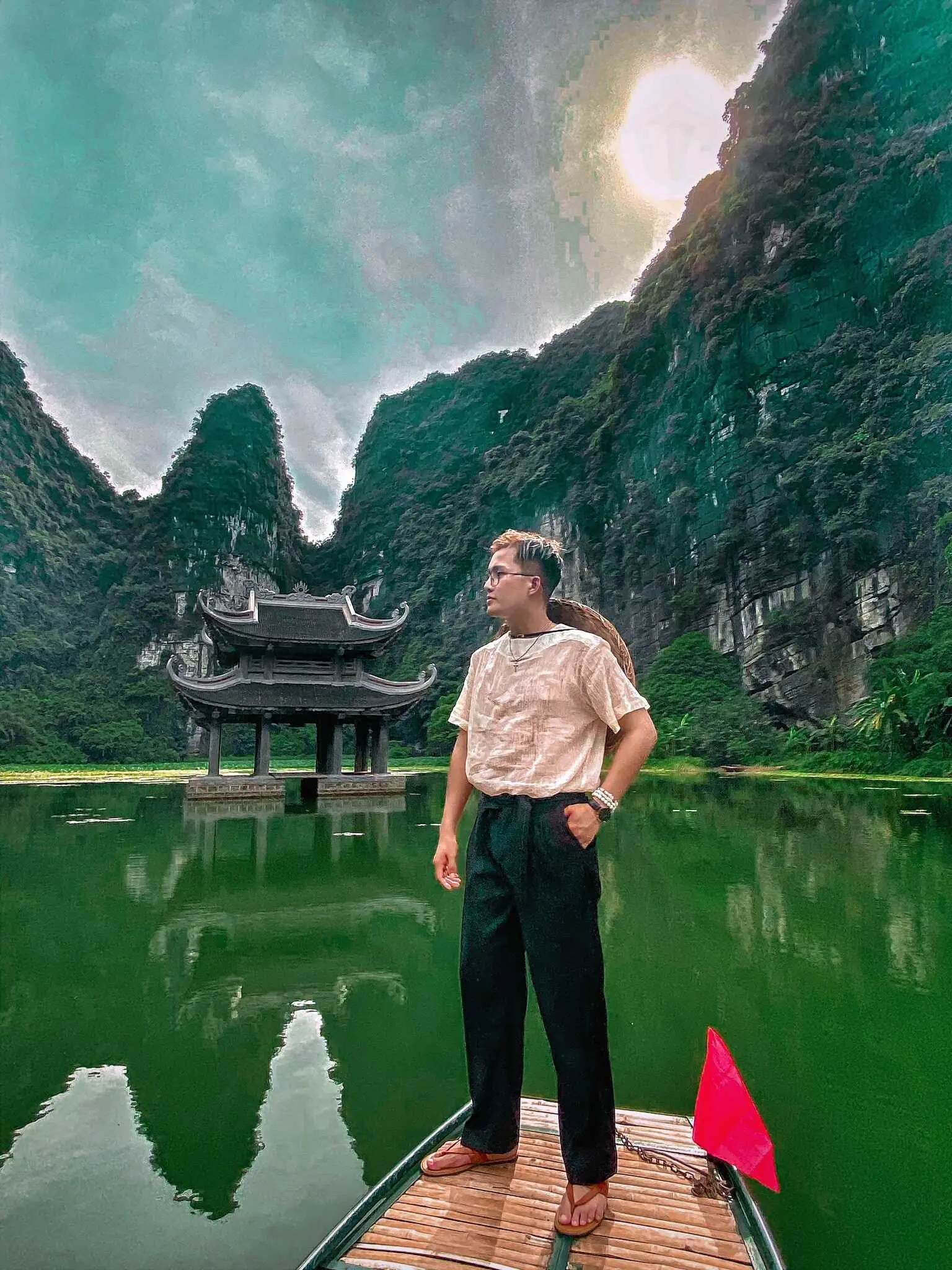 Kh&aacute;m ph&aacute; Ninh B&igrave;nh trong 24H c&ugrave;ng travel blogger Mạnh Tiến Kh&ocirc;i 7