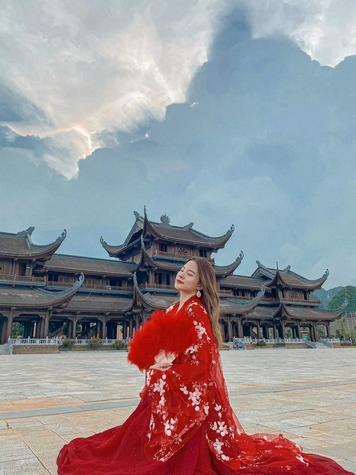 Mê mẩn với những dòng review Tam Chúc Ninh Bình từ cô bạn Tạ Xuân Hương 3