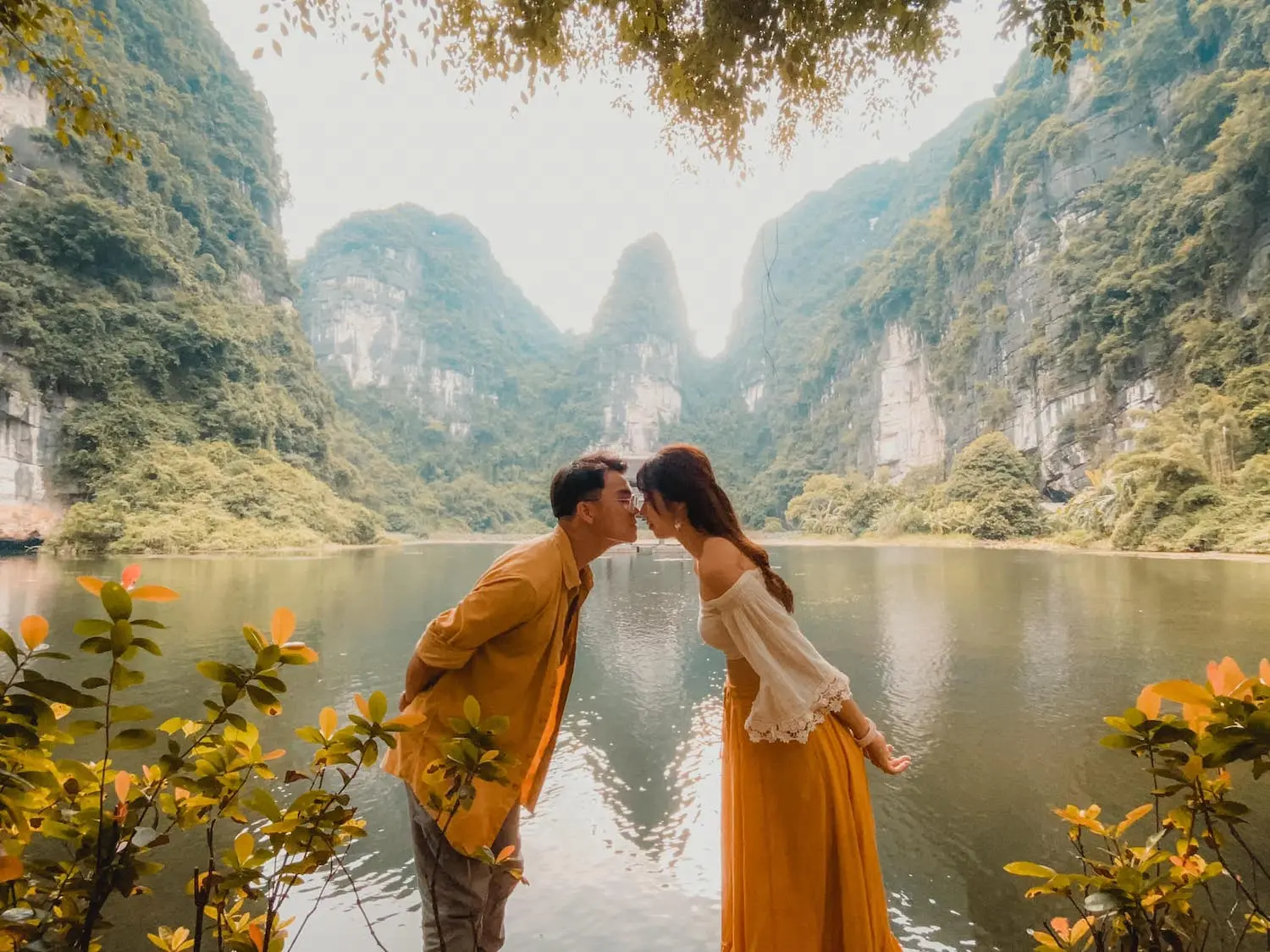 Ngắm nhìn bộ ảnh review du lịch Ninh Bình của cặp đôi 9x 9