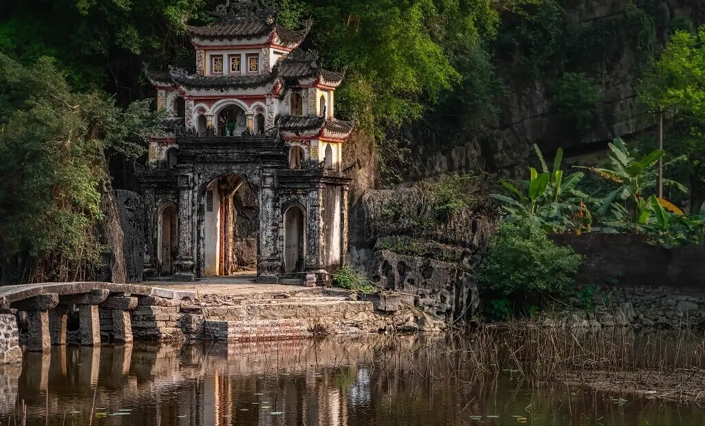 Review chuyến du lịch bụi Ninh B&igrave;nh của những c&ocirc; n&agrave;ng FA 12