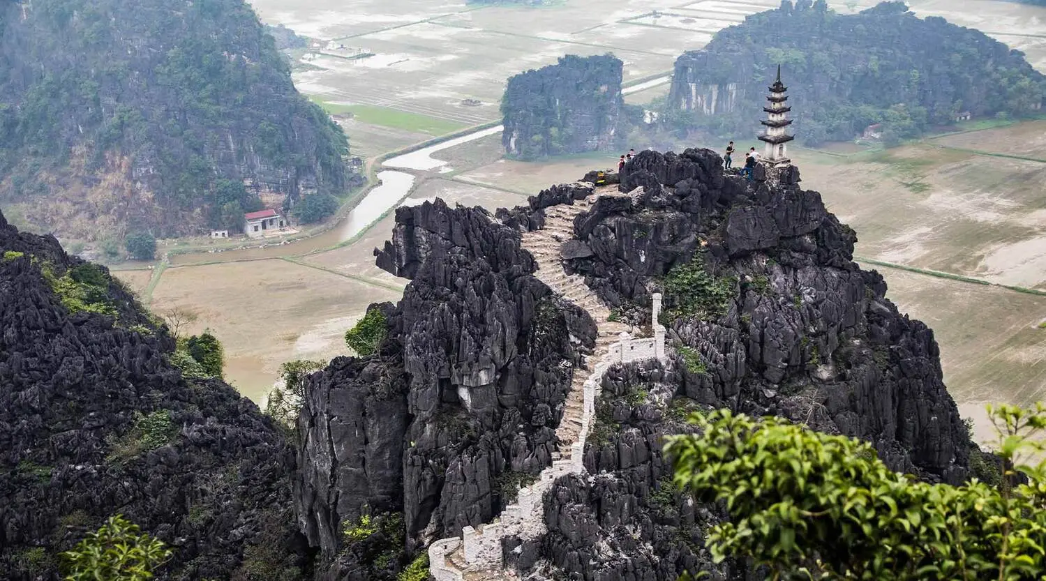 Review Hang Múa Ninh Bình chi tiết nhất từ chàng trai Minh Hoàng 2