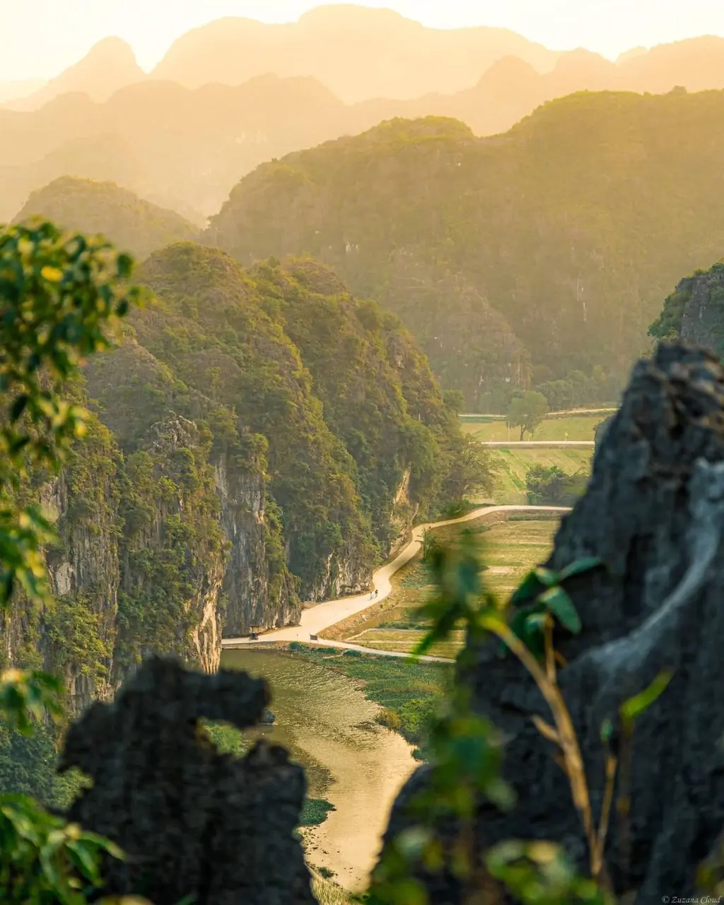 Review Hang Múa Ninh Bình chi tiết nhất từ chàng trai Minh Hoàng 3