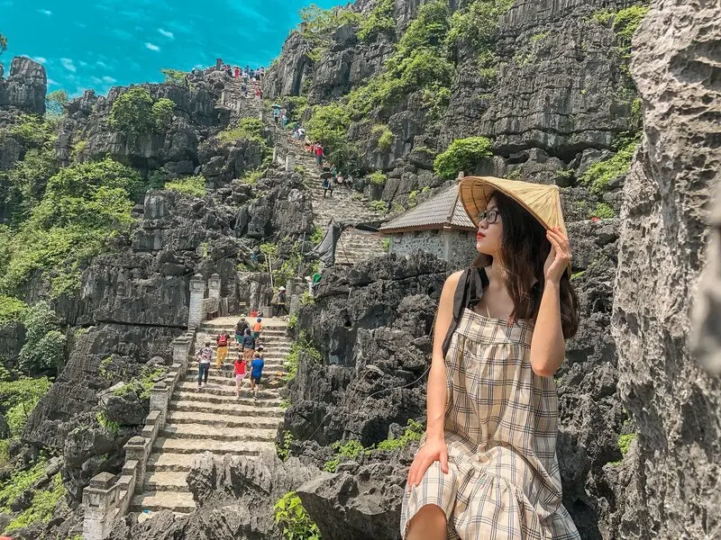Review Hang Múa Ninh Bình: Chốn non nước hữu tình giữa lòng cố đô 4