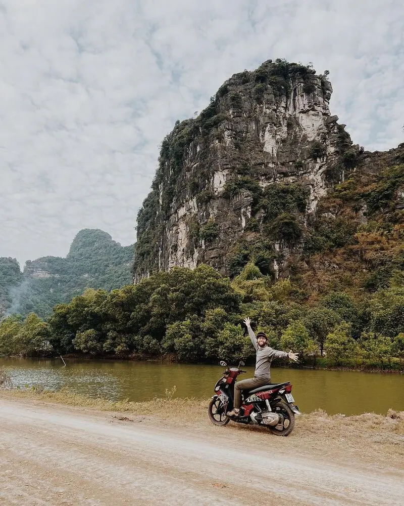Review Hang Múa Ninh Bình: Chốn non nước hữu tình giữa lòng cố đô 10
