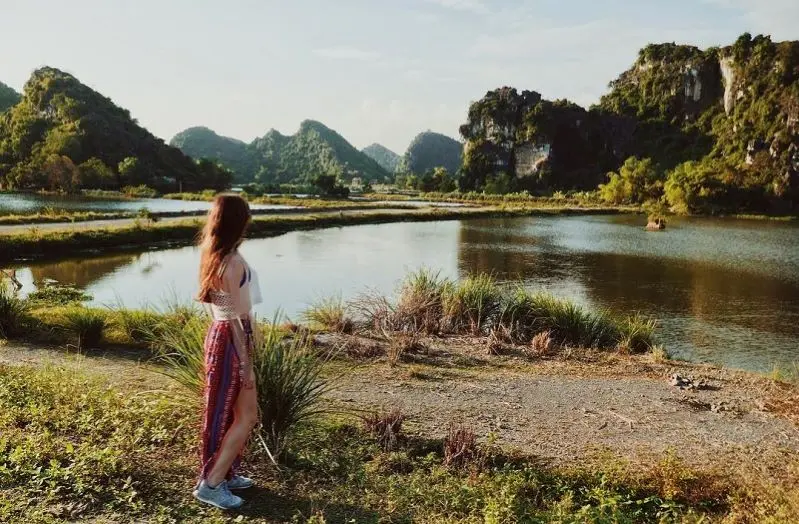 Review Ninh B&igrave;nh 1 ng&agrave;y đi từ Th&aacute;i B&igrave;nh với chi ph&iacute; cực sinh vi&ecirc;n 3