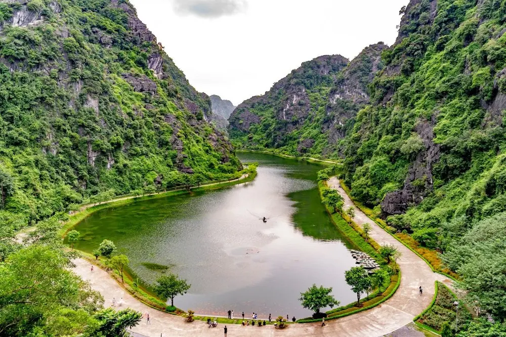 Tràng An mùa thu uyển chuyển biến đổi sang sắc thái thanh bình 6