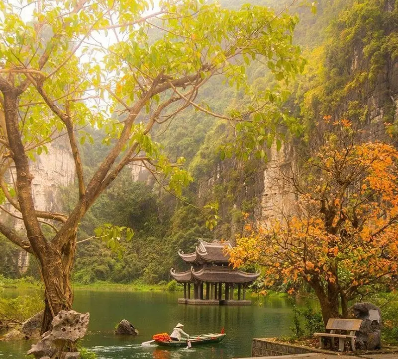 Review Ninh Bình 4N3Đ từ Sài Gòn chi tiết từ chi phí đến địa điểm