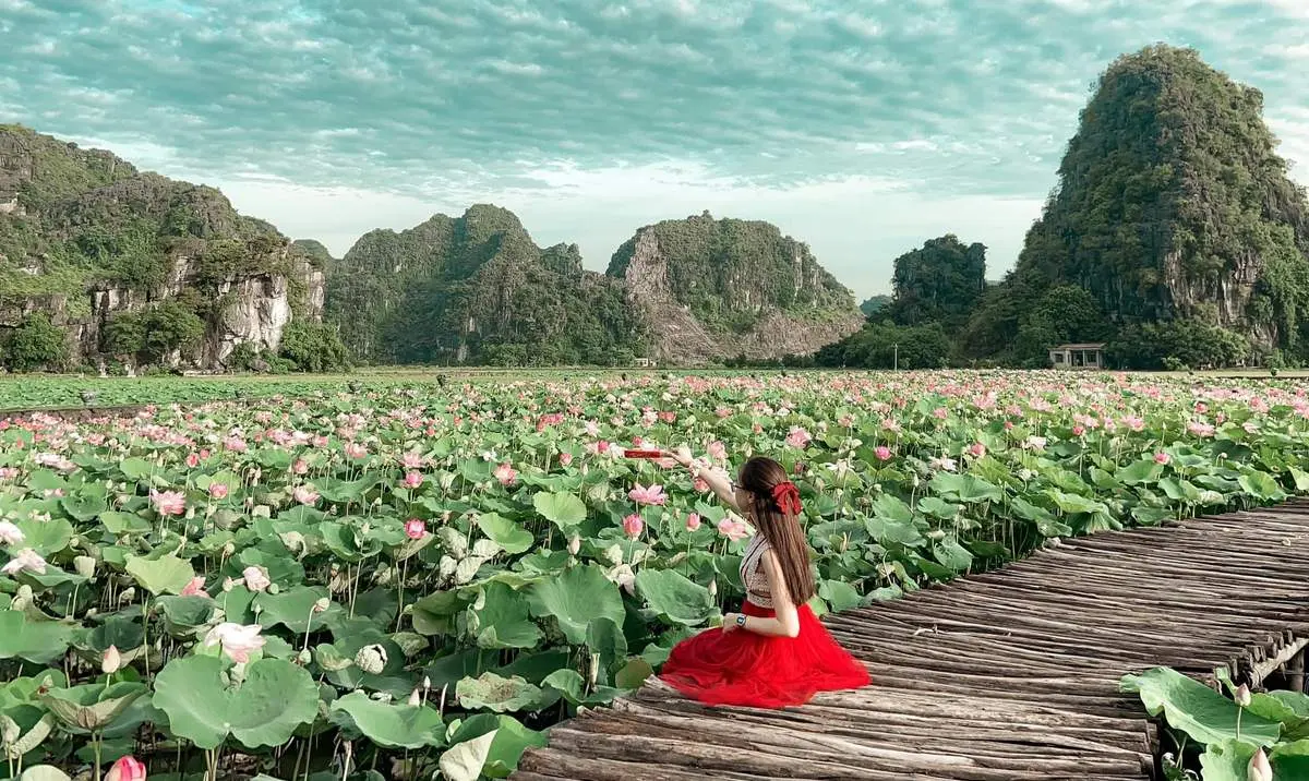 Trải nghiệm 24h ở Ninh Bình cùng cô nàng Travel Blogger Thanh Thư