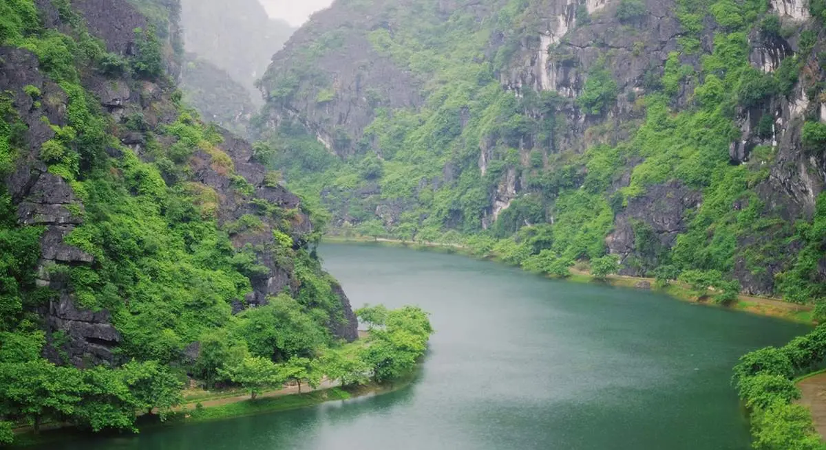 Vỏn vẹn một ngày ở Ninh Bình, tuy ngắn ngủi nhưng đầy ắp niềm vui