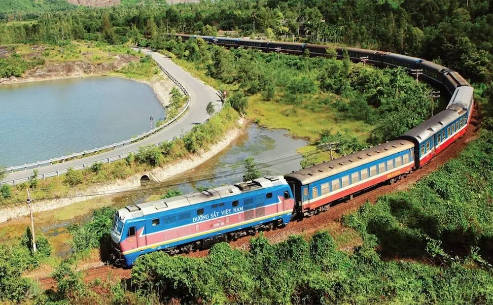 Bật m&iacute; lịch tr&igrave;nh du lịch Tr&agrave;ng An - B&aacute;i Đ&iacute;nh 1 ng&agrave;y trọn vẹn nhất 3
