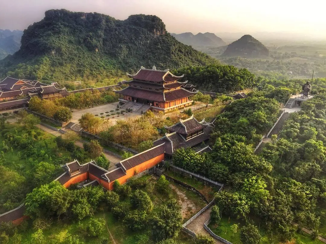 Bỏ t&uacute;i lịch tr&igrave;nh du lịch Ninh B&igrave;nh 4 ng&agrave;y 3 đ&ecirc;m cực chi tiết 6