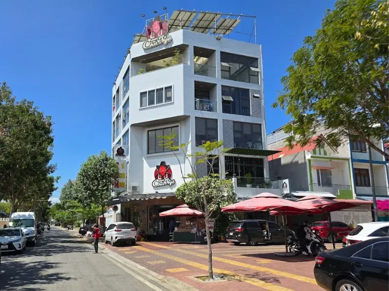 Cơm g&agrave; Ch&uacute; Ngộ, thương hiệu cơm g&agrave; đặc sản Phan Rang nổi tiếng 2