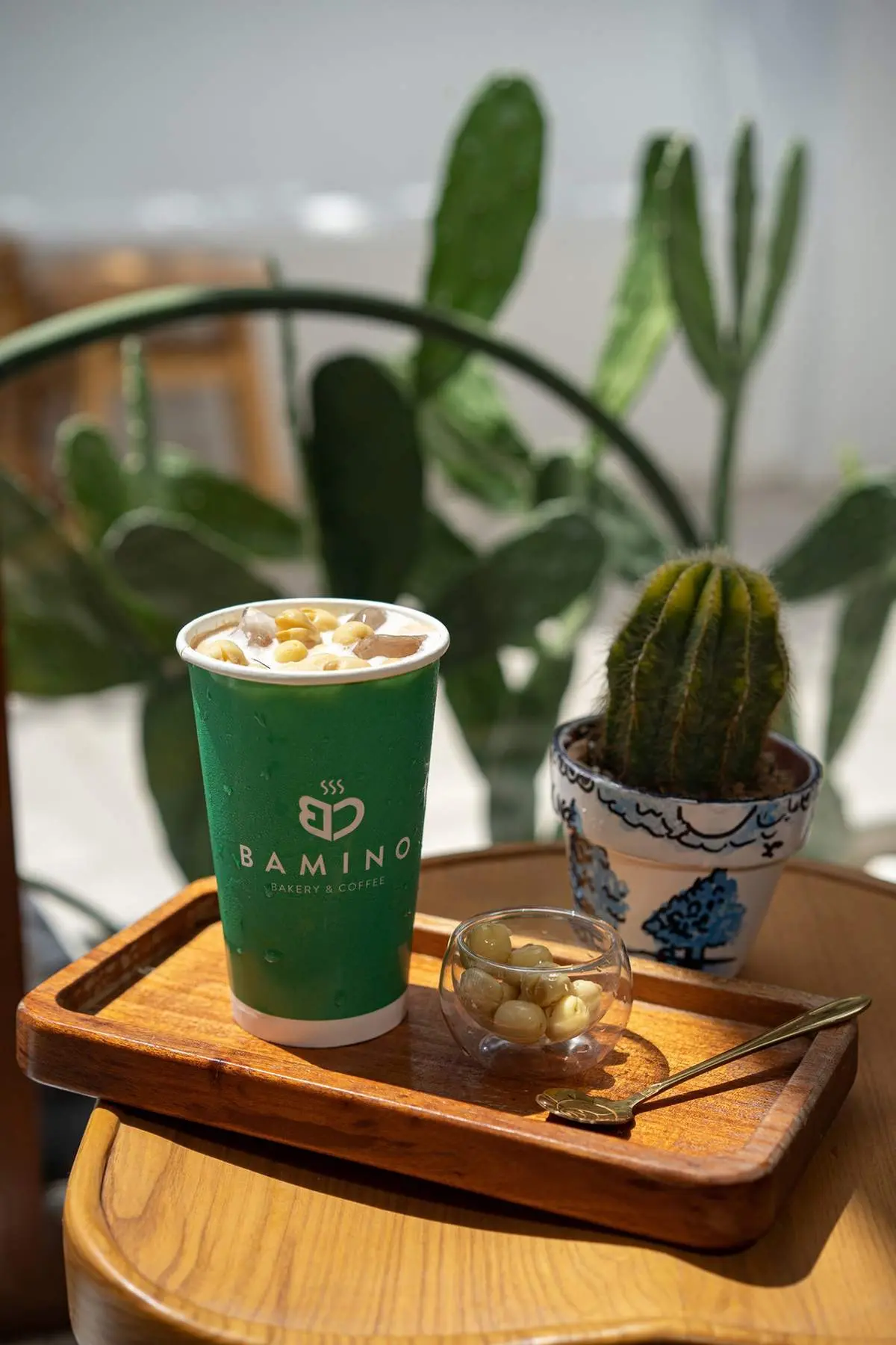 Khám phá thế giới đồ uống và bánh ngọt tại Bamino Bakery and Coffee 6