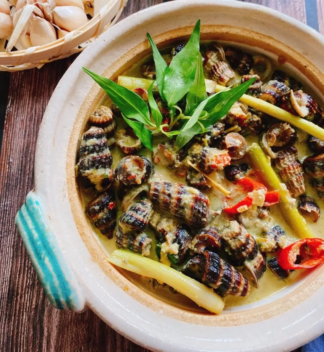 Ốc Chảo Ho&agrave;ng Nguy&ecirc;n, qu&aacute;n ăn kh&ocirc;ng th&ecirc;̉ bỏ lỡ khi đến Ninh Thuận 4