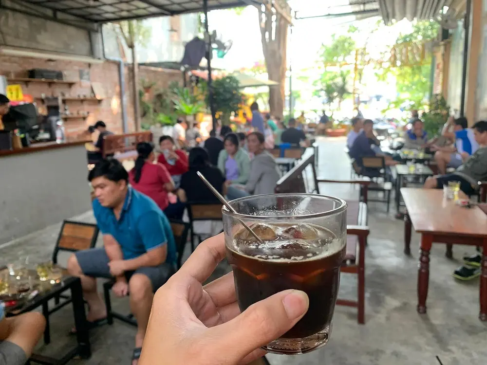Qu&aacute;n 1988 C&agrave; Ph&ecirc; Beer điểm đến ấn tượng tại Ninh Thuận 6